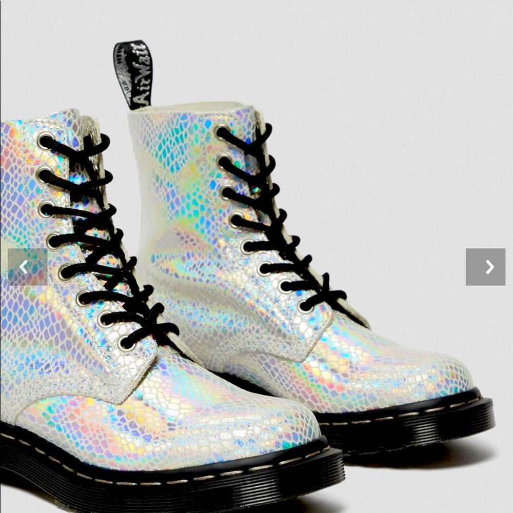 Doc Dr Martens 1460 Pascal Boots METALLIC snake new size 9